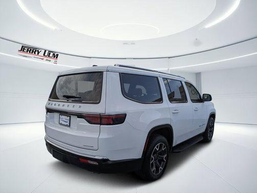 Bright White Clearcoat 2024 Jeep Wagoneer Series III