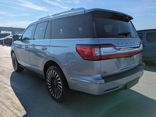 2021 Lincoln Navigator Black Label