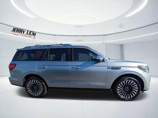 2021 Lincoln Navigator Black Label