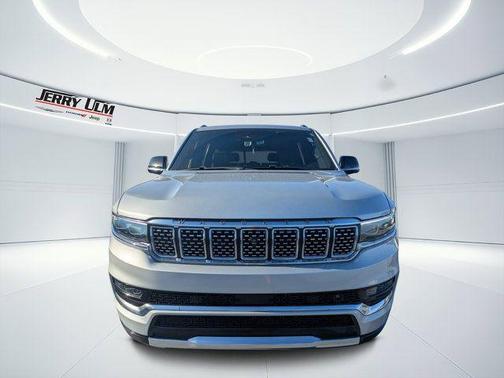 Silver Zynith 2023 Jeep Grand Wagoneer Series III