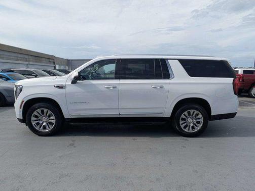 Summit White 2025 GMC Yukon XL Denali