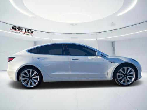 2019 Tesla Model 3 Long Range
