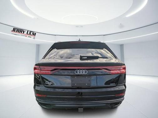 2020 Audi Q8 55 Premium Plus