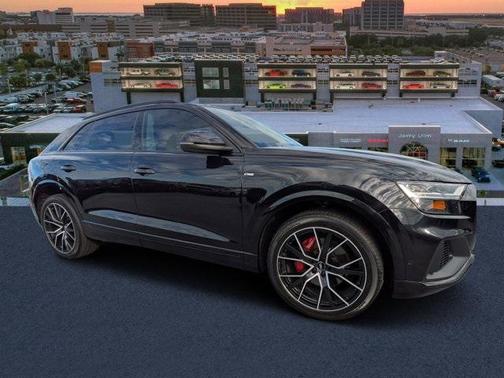 2020 Audi Q8 55 Premium Plus