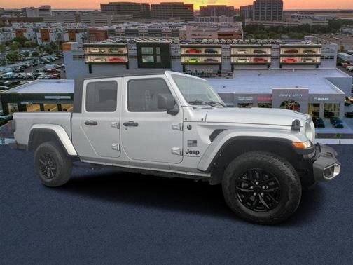 2023 Jeep Gladiator Sport