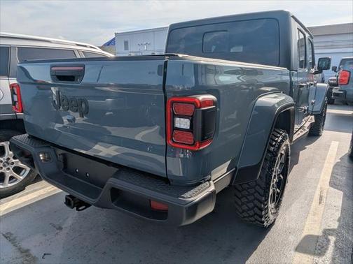 2024 Jeep Gladiator Willys