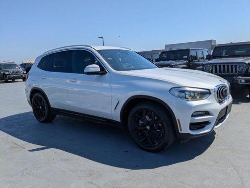 Mineral White Metallic 2020 BMW X3 sDrive30i