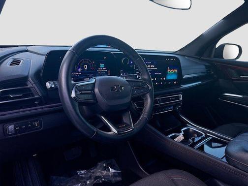 Mosaic Black Metallic 2024 Chevrolet Traverse Z71