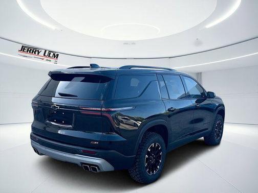Mosaic Black Metallic 2024 Chevrolet Traverse Z71