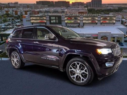 Photo 1 of 28 of 2019 Jeep Grand Cherokee Overland