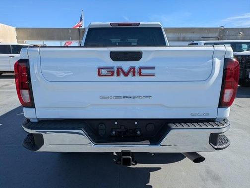 2024 GMC Sierra 2500 SLE
