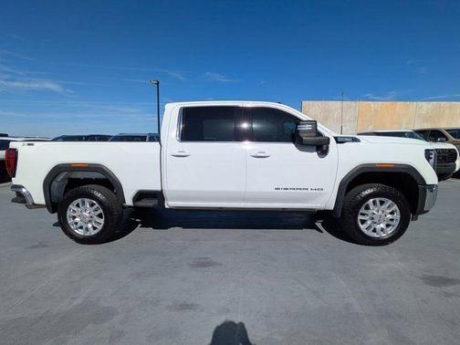 2024 GMC Sierra 2500 SLE