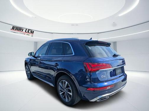Navarra Blue Metallic 2023 Audi Q5 45 S line Premium Plus