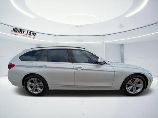 2017 BMW 330 i xDrive