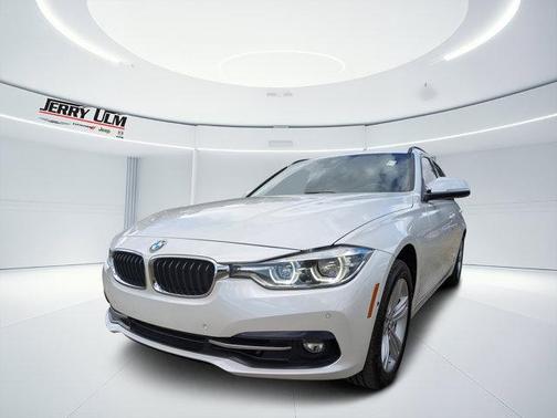 2017 BMW 330 i xDrive