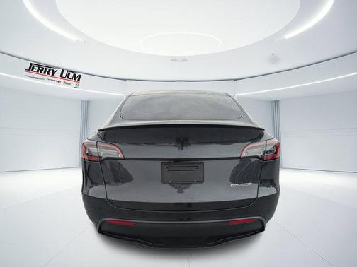 2024 Tesla Model Y Performance