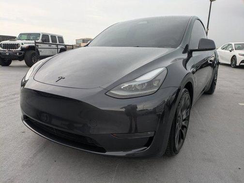 2024 Tesla Model Y Performance