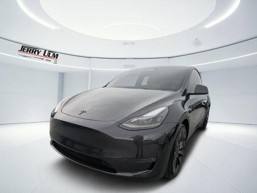 2024 Tesla Model Y Performance