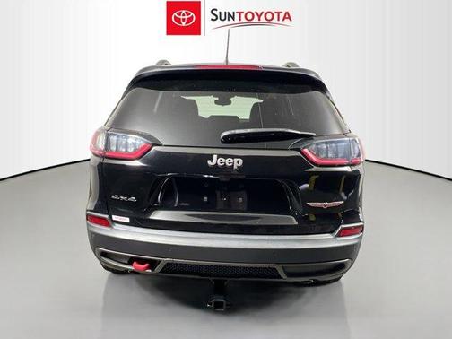 2021 Jeep Cherokee Trailhawk