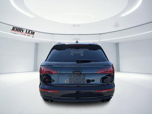 Mythos Black Metallic 2024 Audi SQ5 3.0T Premium Plus