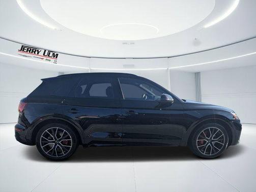 Mythos Black Metallic 2024 Audi SQ5 3.0T Premium Plus