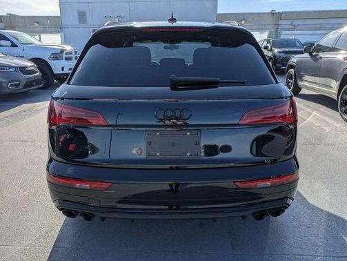 Mythos Black Metallic 2024 Audi SQ5 3.0T Premium Plus