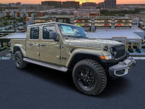 2025 Jeep Gladiator Sport