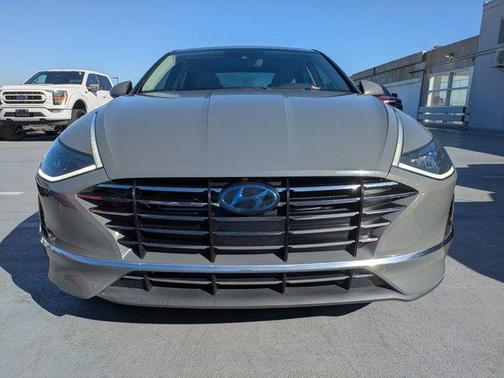 2020 Hyundai SONATA SE