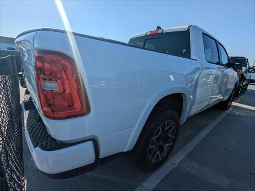 2025 RAM 1500 Laramie Crew Cab 4x4 57' Box