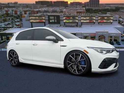 2024 Volkswagen Golf R 2.0T