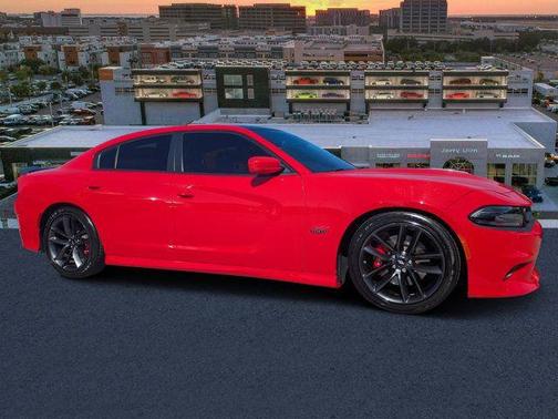 2019 Dodge Charger Scat Pack