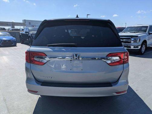 Silver 2019 Honda Odyssey EX-L