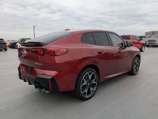 2025 BMW X2 M35i