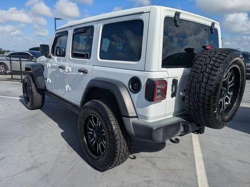2022 Jeep Wrangler Unlimited Sport