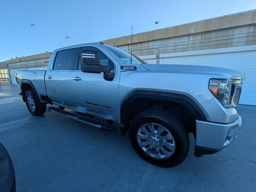 2020 GMC Sierra 2500 Denali