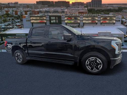 2023 Ford F-150 Lightning XLT