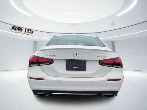 2022 Mercedes-Benz A-Class A 220 4MATIC