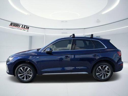 Navarra Blue Metallic 2024 Audi Q5 45 S line quattro Premium