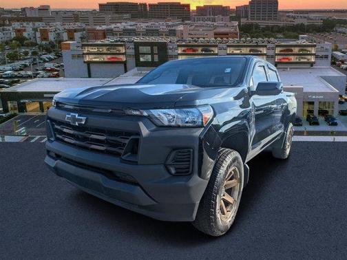 2024 Chevrolet Colorado WT