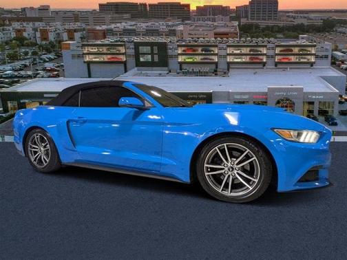 2017 Ford Mustang EcoBoost Premium