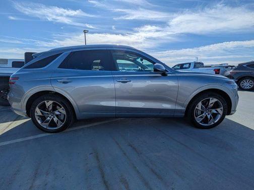 2025 Genesis Electrified GV70 Advanced