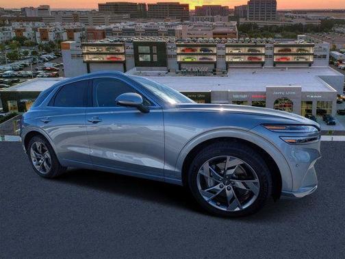 2025 Genesis Electrified GV70 Advanced