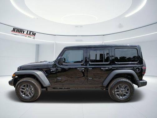 Black Clearcoat 2026 Jeep Wrangler Sport