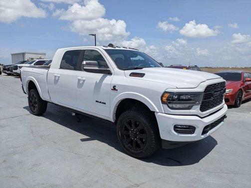 Bright White Clearcoat 2021 RAM 2500 Limited