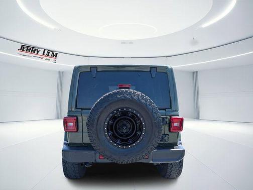 Sarge Green Clearcoat 2021 Jeep Wrangler Unlimited Sahara Altitude