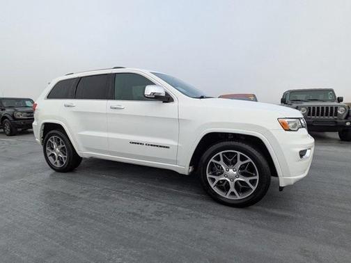 2020 Jeep Grand Cherokee Overland