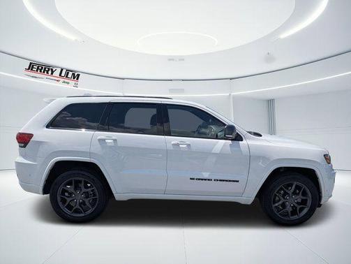 Bright White Clearcoat 2021 Jeep Grand Cherokee Limited