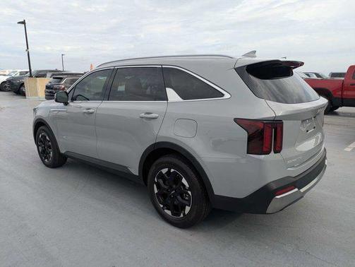 Wolf Gray 2026 Kia Sorento S