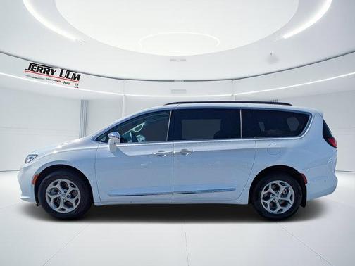 2022 Chrysler Pacifica Limited