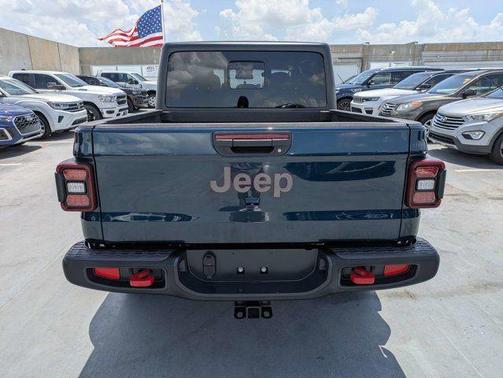 Fathom Blue Pearlcoat 2025 Jeep Gladiator Rubicon